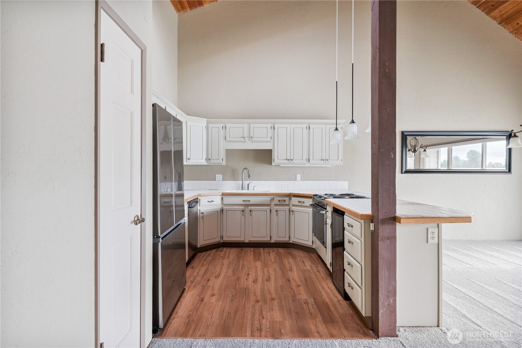 1310 River Road, Unit 2 Longview, WA 98632 - Photo 7 of 40