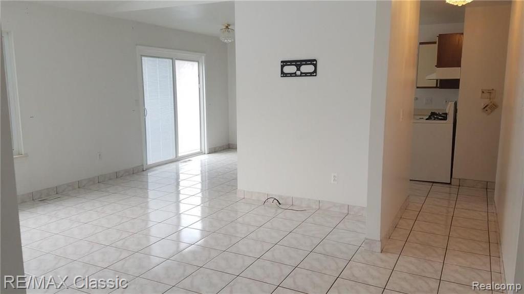 2130 Lindell Road Sterling Heights, MI 48310 - Photo 6 of 11