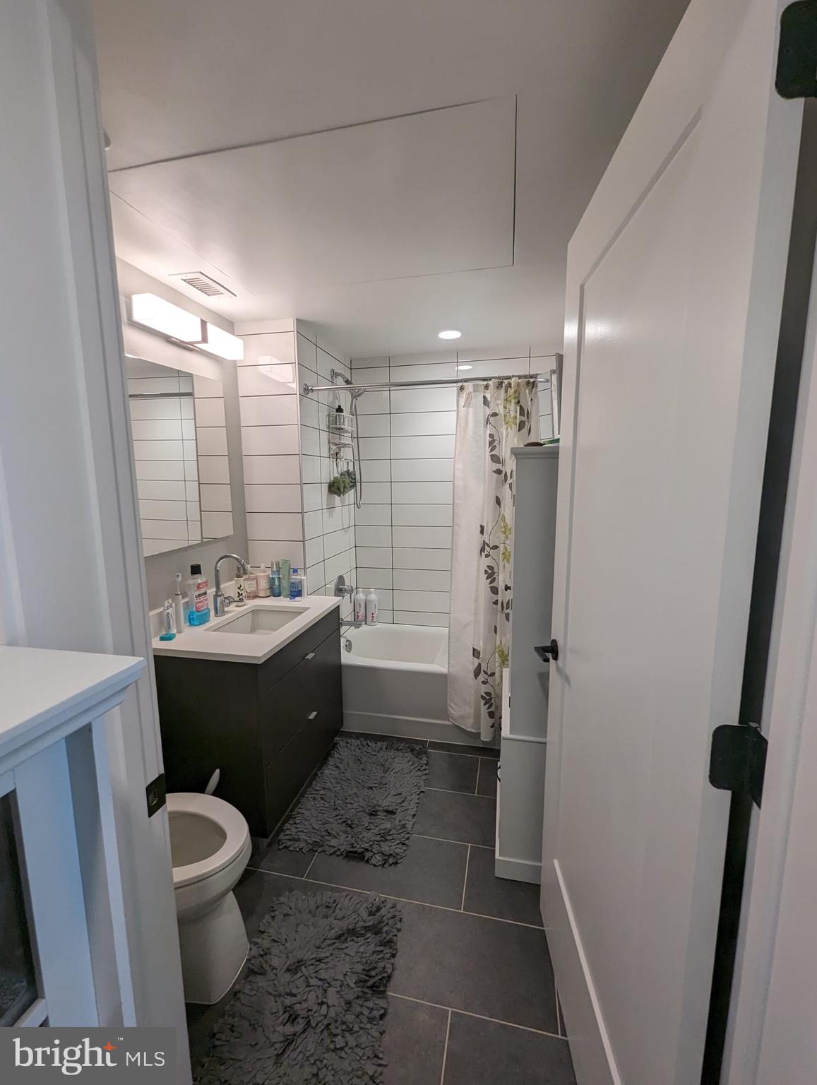 1300 4th Street Southeast, Unit 902 Washington, DC 20003 - Photo 6 of 7