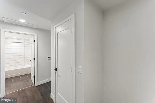 $2,300 | 1300 4th Street Southeast, Unit 902, Washington, DC 20003
