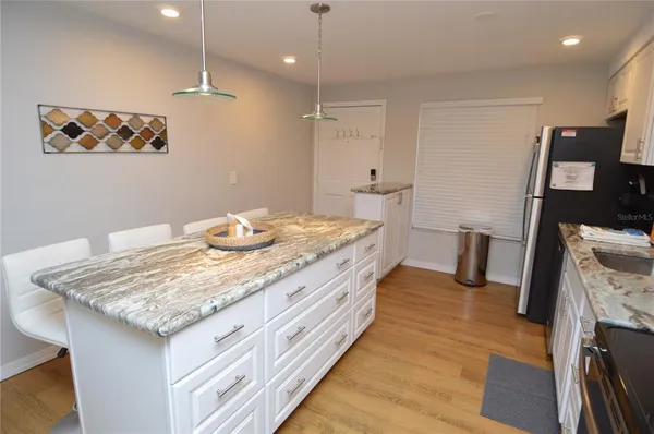 $2,500 | 12760 Indian Rocks Road, Unit 1034, Largo, FL 33774