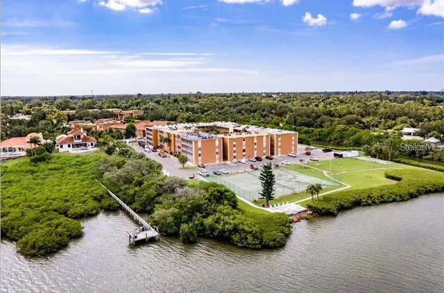 $2,500 | 12760 Indian Rocks Road, Unit 1034, Largo, FL 33774