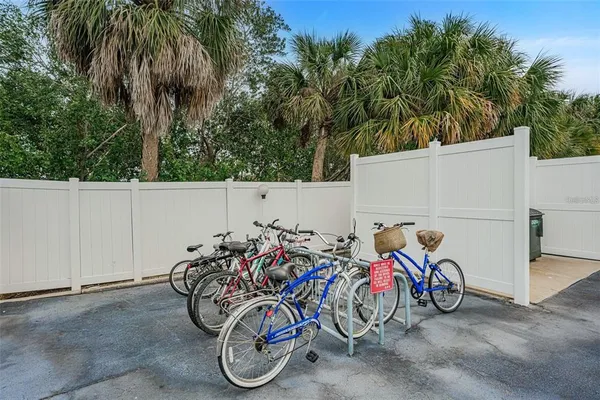 $2,500 | 12760 Indian Rocks Road, Unit 1034, Largo, FL 33774