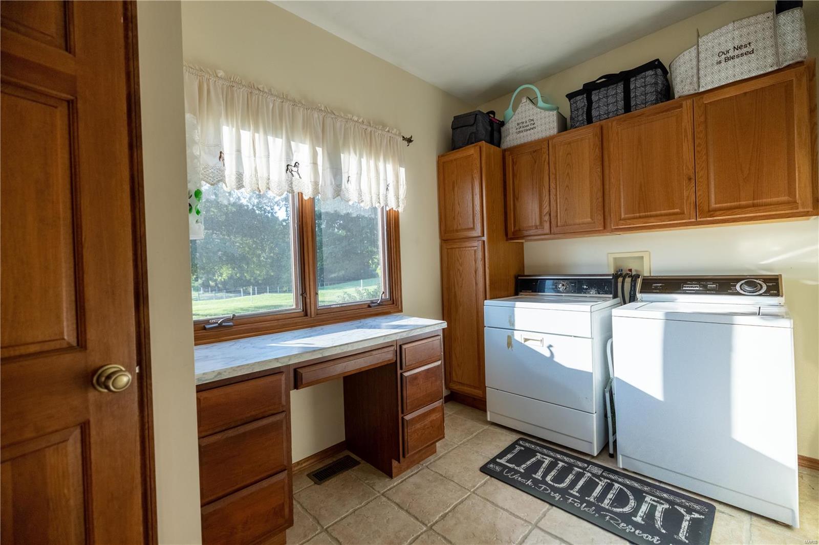 7811 Dustman Road Worden, IL 62097 - Photo 18 of 32