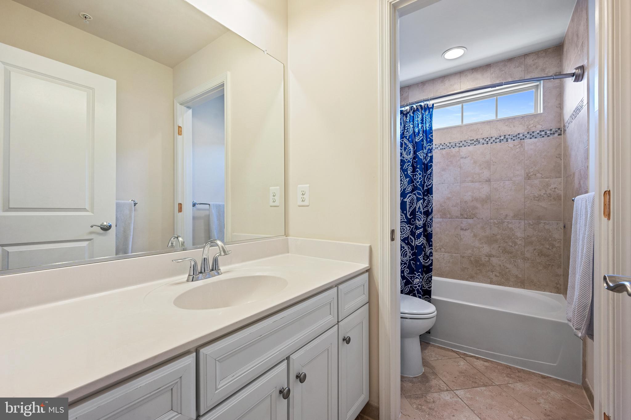 13422 Redspire Drive Silver Spring, MD 20906 - Photo 33 of 41 Basement full bathroom