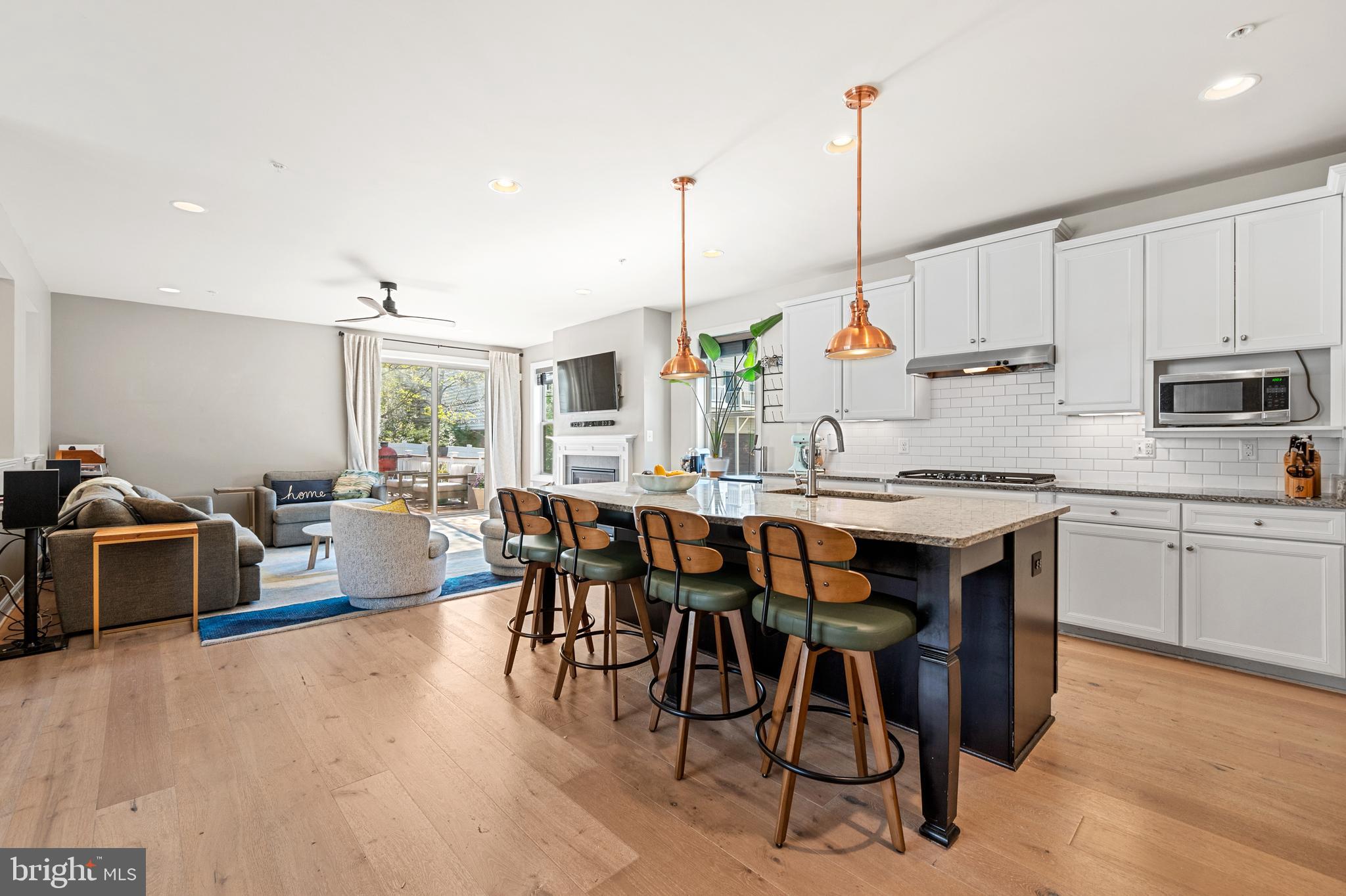 13422 Redspire Drive Silver Spring, MD 20906 - Photo 8 of 41 Kitchen