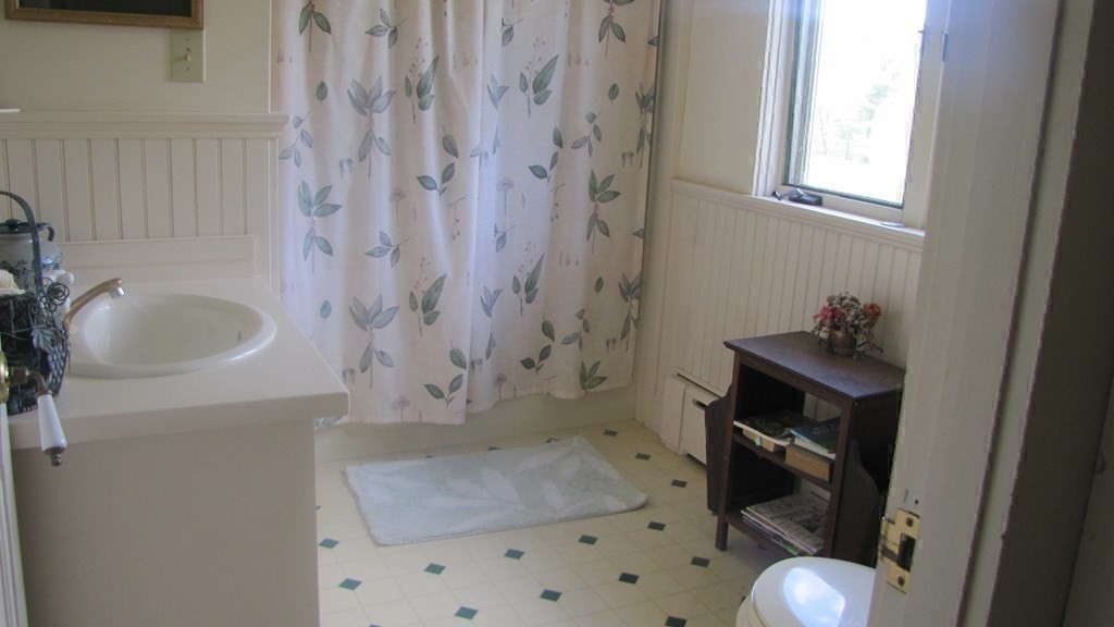 21 Wheeler Road Townsend, MA 01474 - Photo 31 of 40