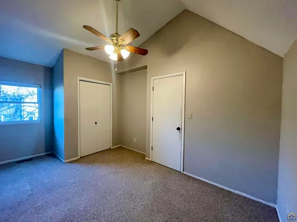 $187,500 | 306 Northwood Lane, Lawrence, KS 66044