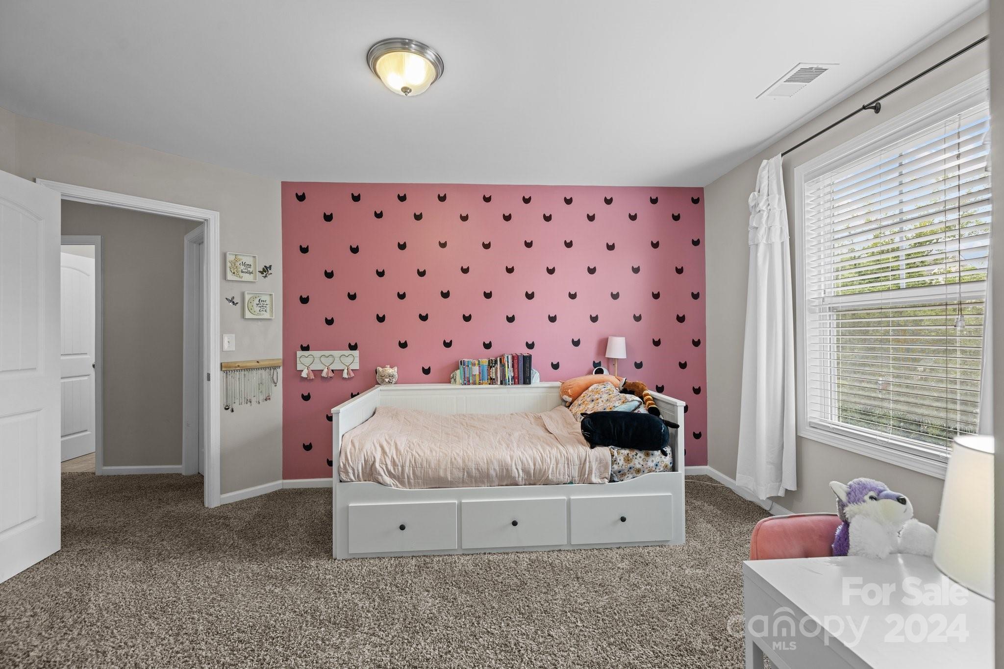 9204 Inverness Bay Road Charlotte, NC 28278 - Photo 22 of 40 Gallery Image 22