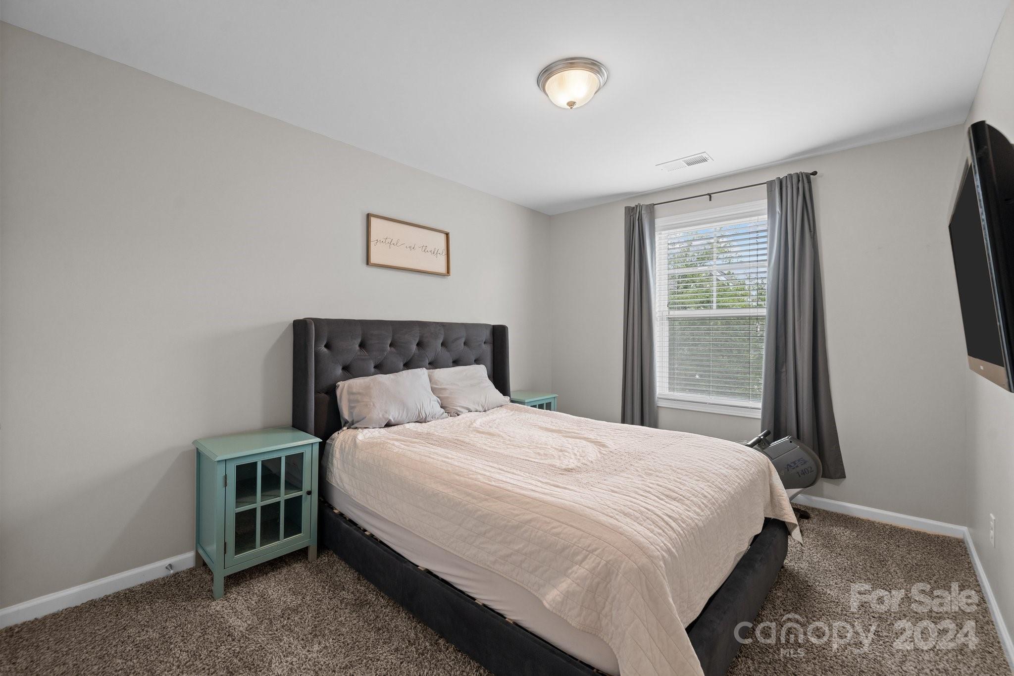 9204 Inverness Bay Road Charlotte, NC 28278 - Photo 27 of 40 Gallery Image 27