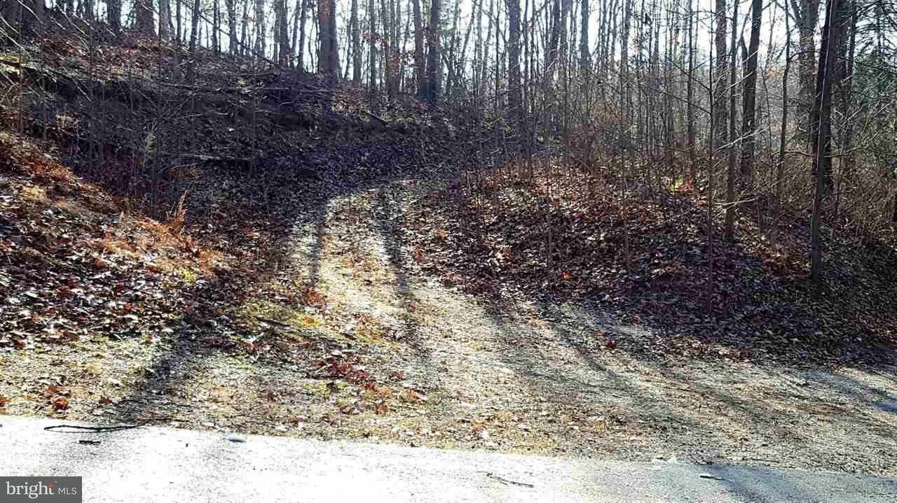 490 Musselman Road Hanover, PA 17331 - Photo 7 of 9