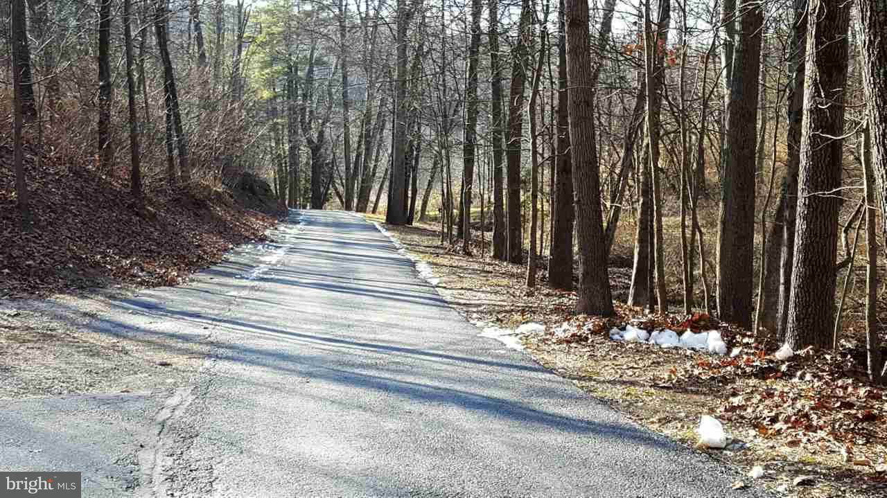 490 Musselman Road Hanover, PA 17331 - Photo 8 of 9