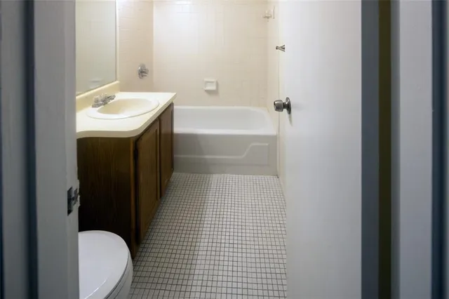 $84,500 | 1434 Forest Green Drive, Coraopolis, PA 15108