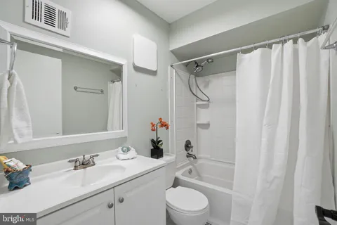 $469,999 | 5910 Prince James Drive, Unit 74, Springfield, VA 22152