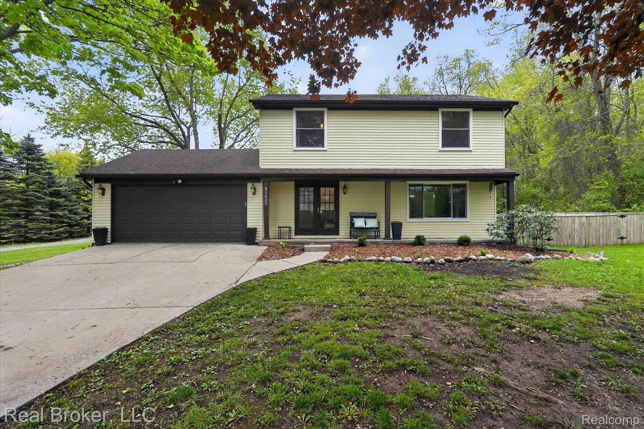 3885 Morgan Road Lake Orion, MI 48359 - Photo 53 of 57 03-3885-Morgan-Rd-Orion-Township-MI-48359-WindowStill.jpg