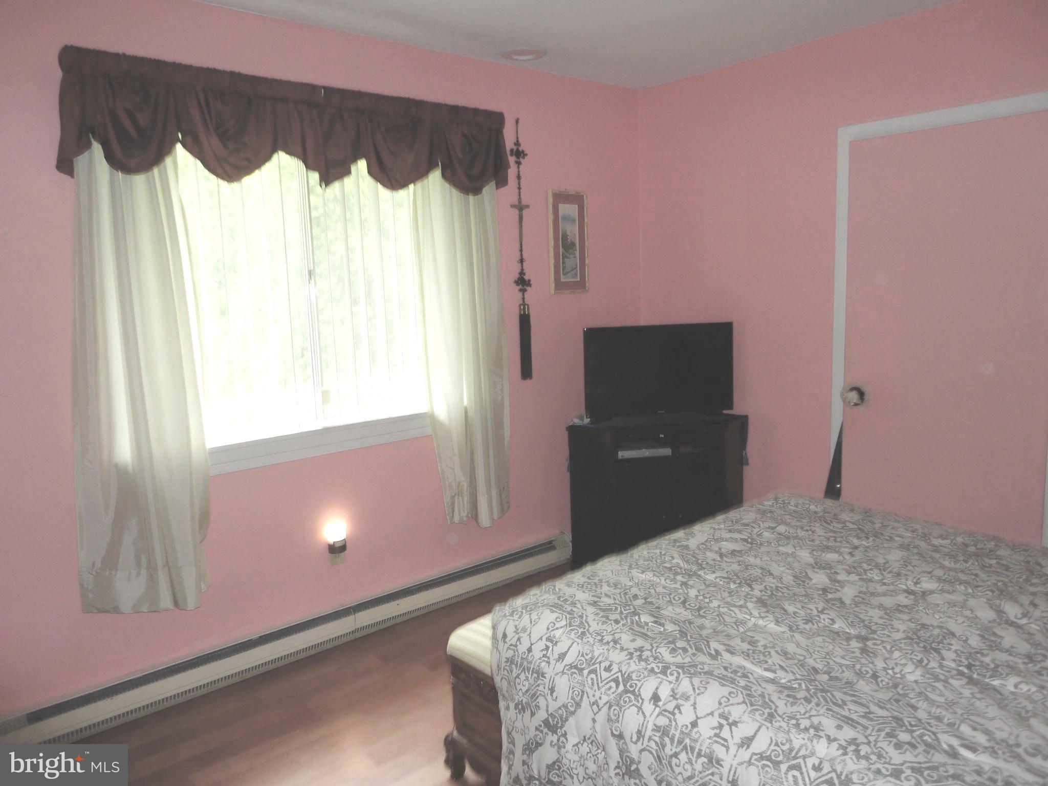 1972 Fairfax Road Annapolis, MD 21401 - Photo 16 of 30 Master Bedroom