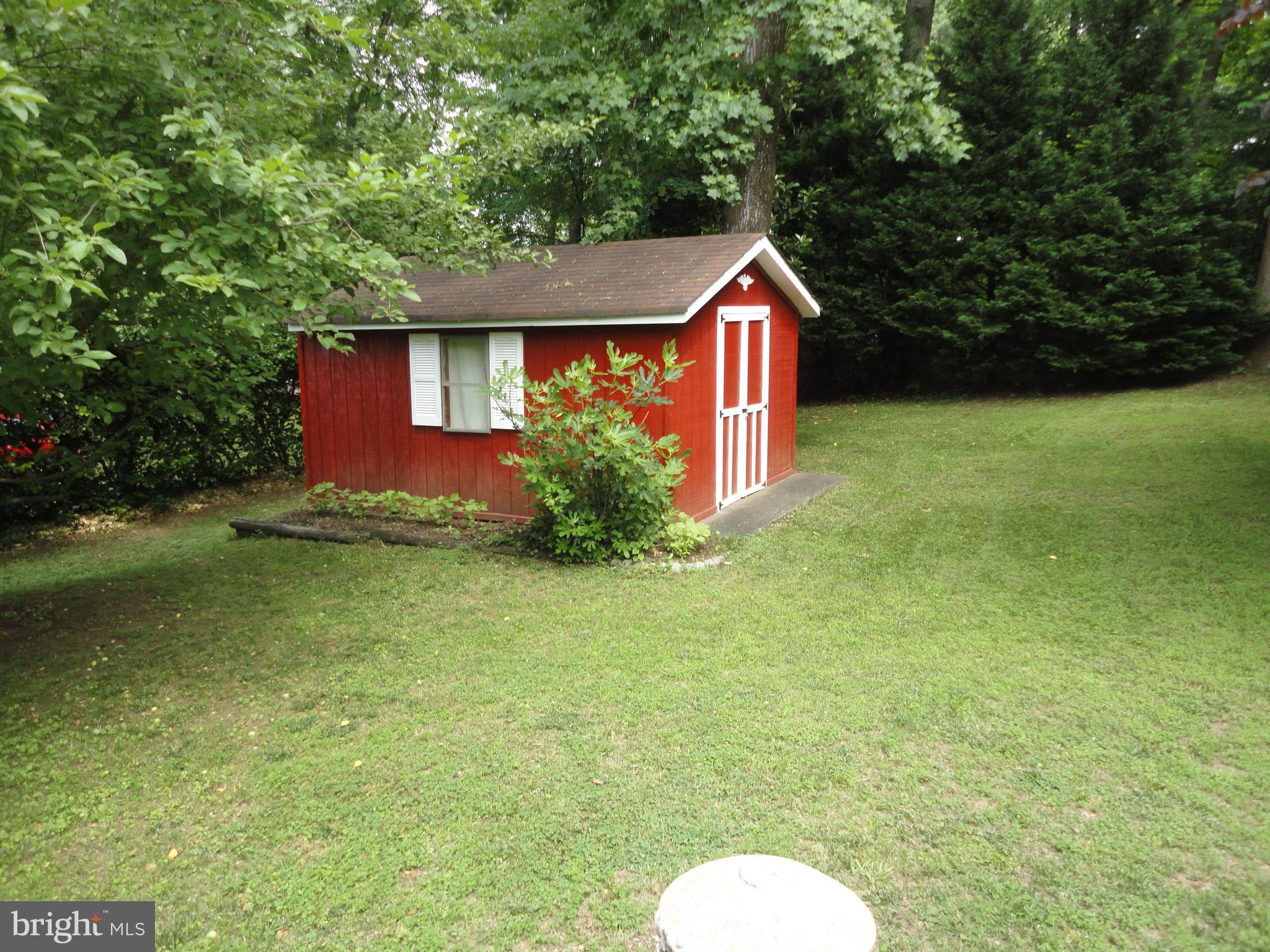 1972 Fairfax Road Annapolis, MD 21401 - Photo 28 of 30 Over-sized Shed