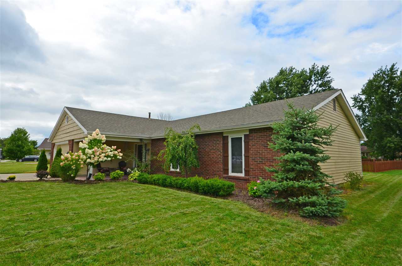 8615 Rail Fence Road Fort Wayne, IN 46835 - Photo 1 of 21 Gallery Image 1