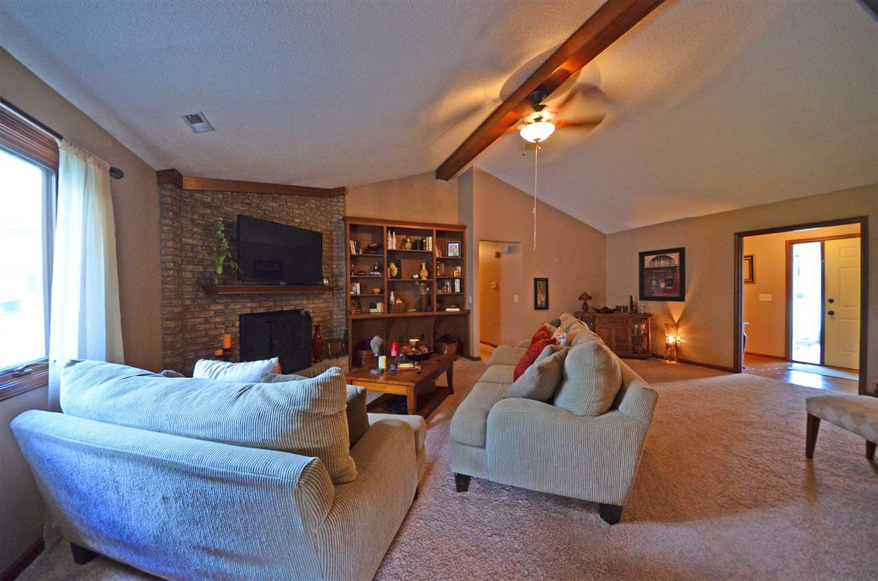 8615 Rail Fence Road Fort Wayne, IN 46835 - Photo 2 of 21 Gallery Image 2