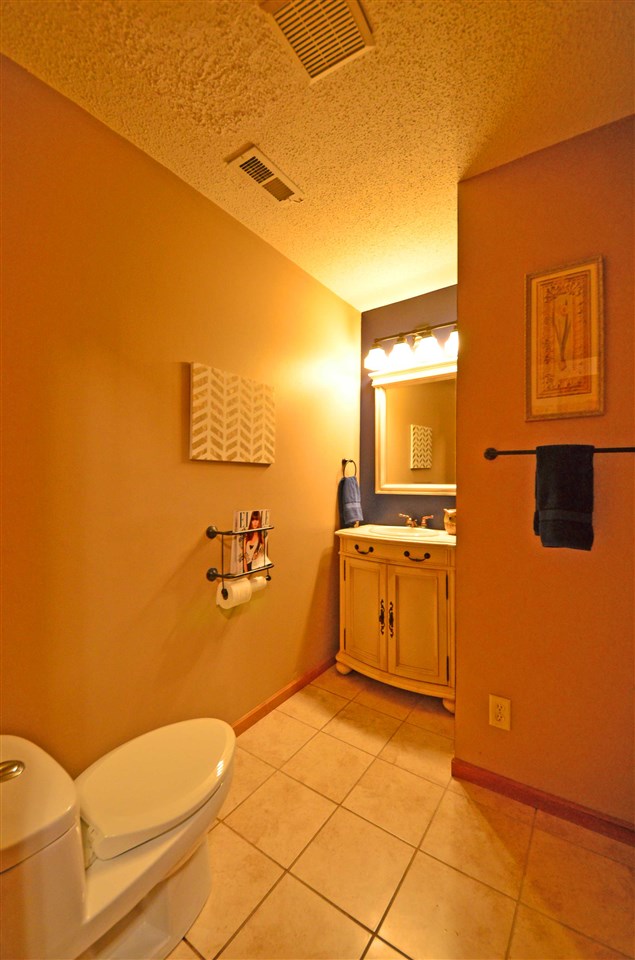 8615 Rail Fence Road Fort Wayne, IN 46835 - Photo 17 of 21 Gallery Image 17