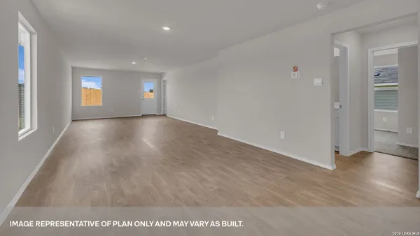 $219,005 | 2205 Lionheart Drive, Luling, TX 78648