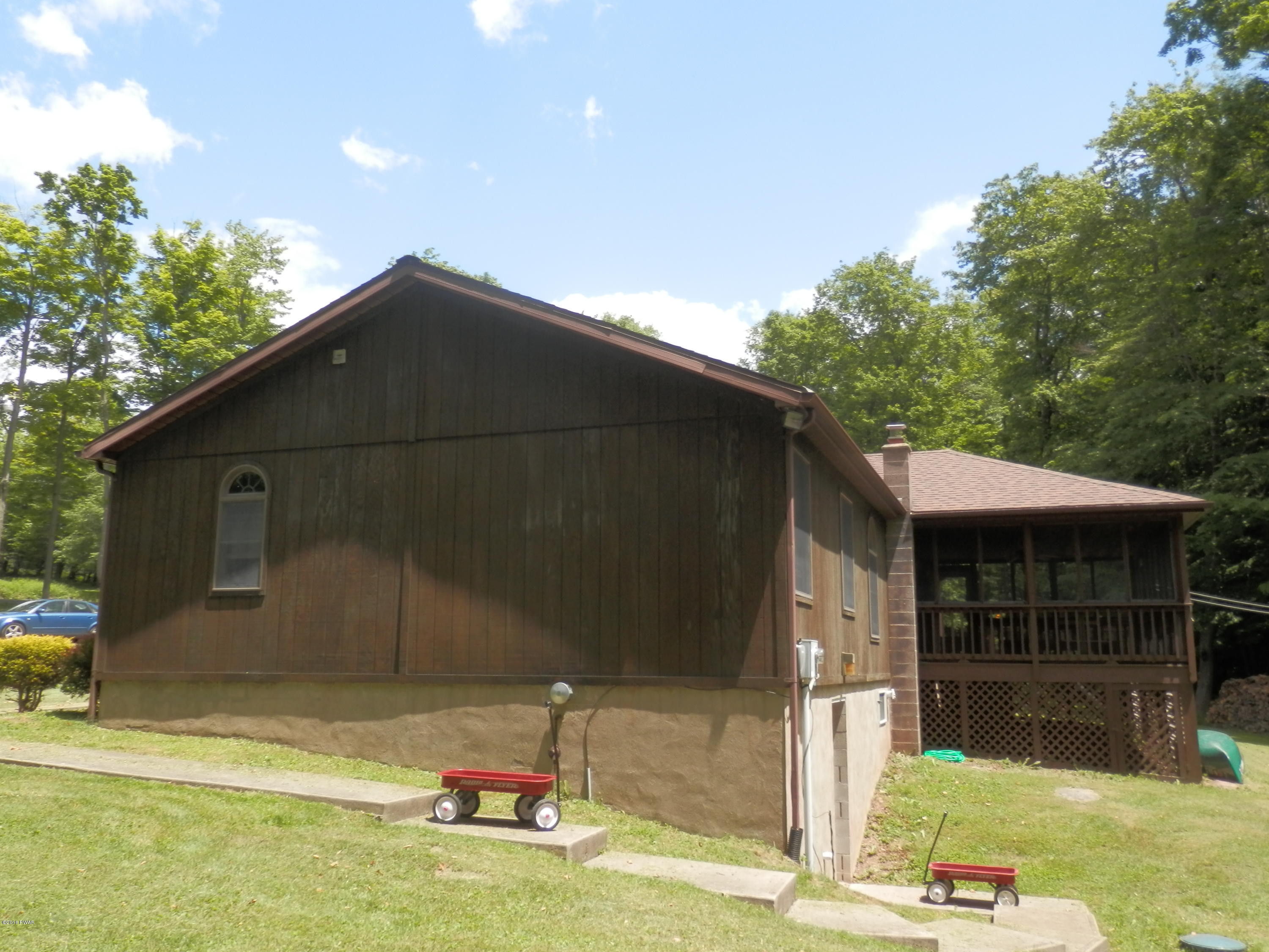 920 Ravnikar Road Forest City, PA 18421 - Photo 31 of 37 LEFT SIDE VIEW