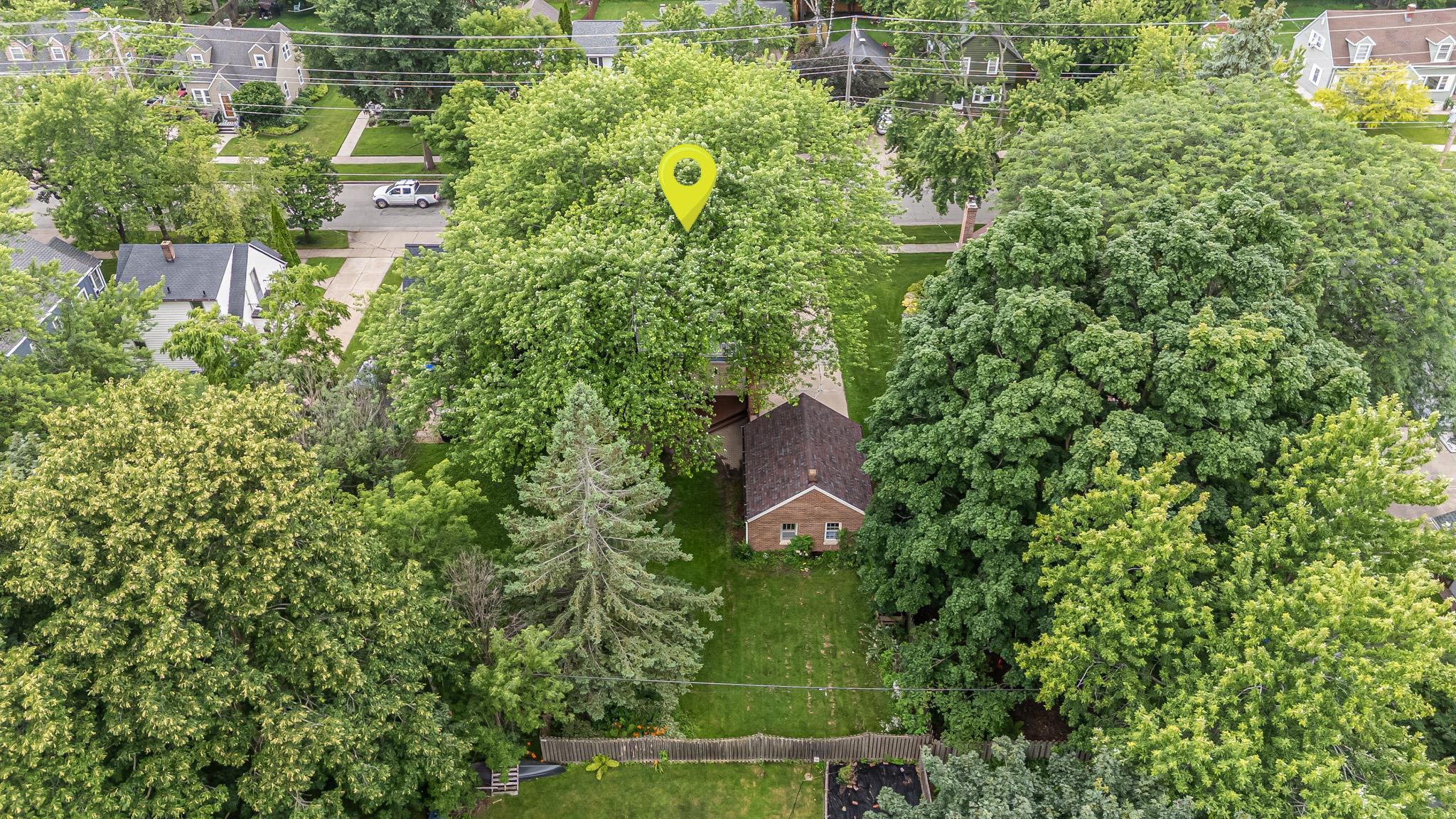 1704 North Erb Street Appleton, WI 54911 - Photo 39 of 41