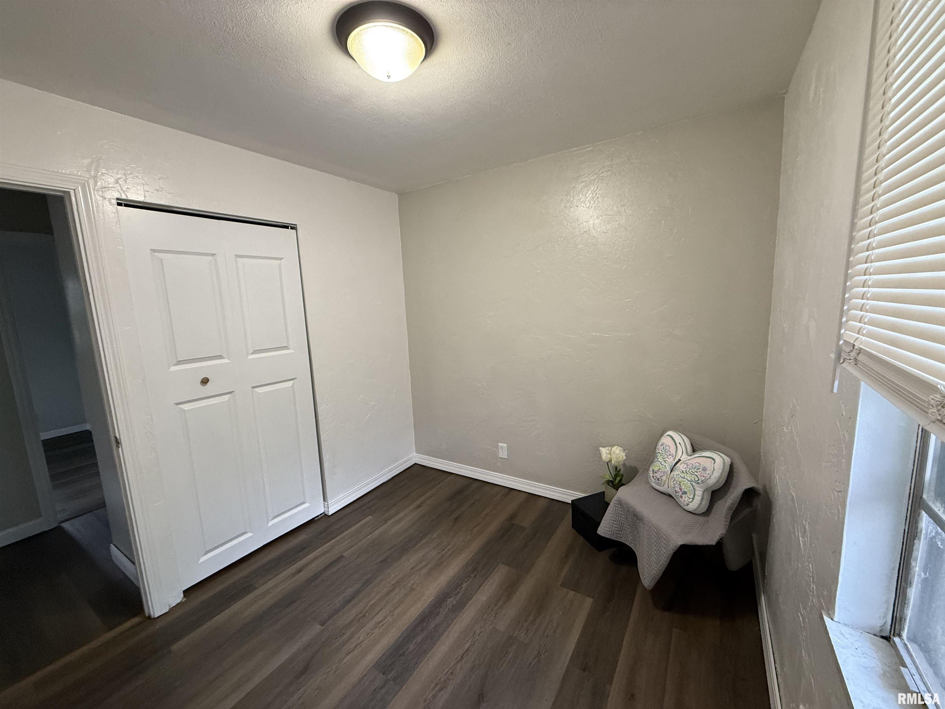 6345 North Randwick Road Peoria, IL 61615 - Photo 33 of 81 Gallery Image 33