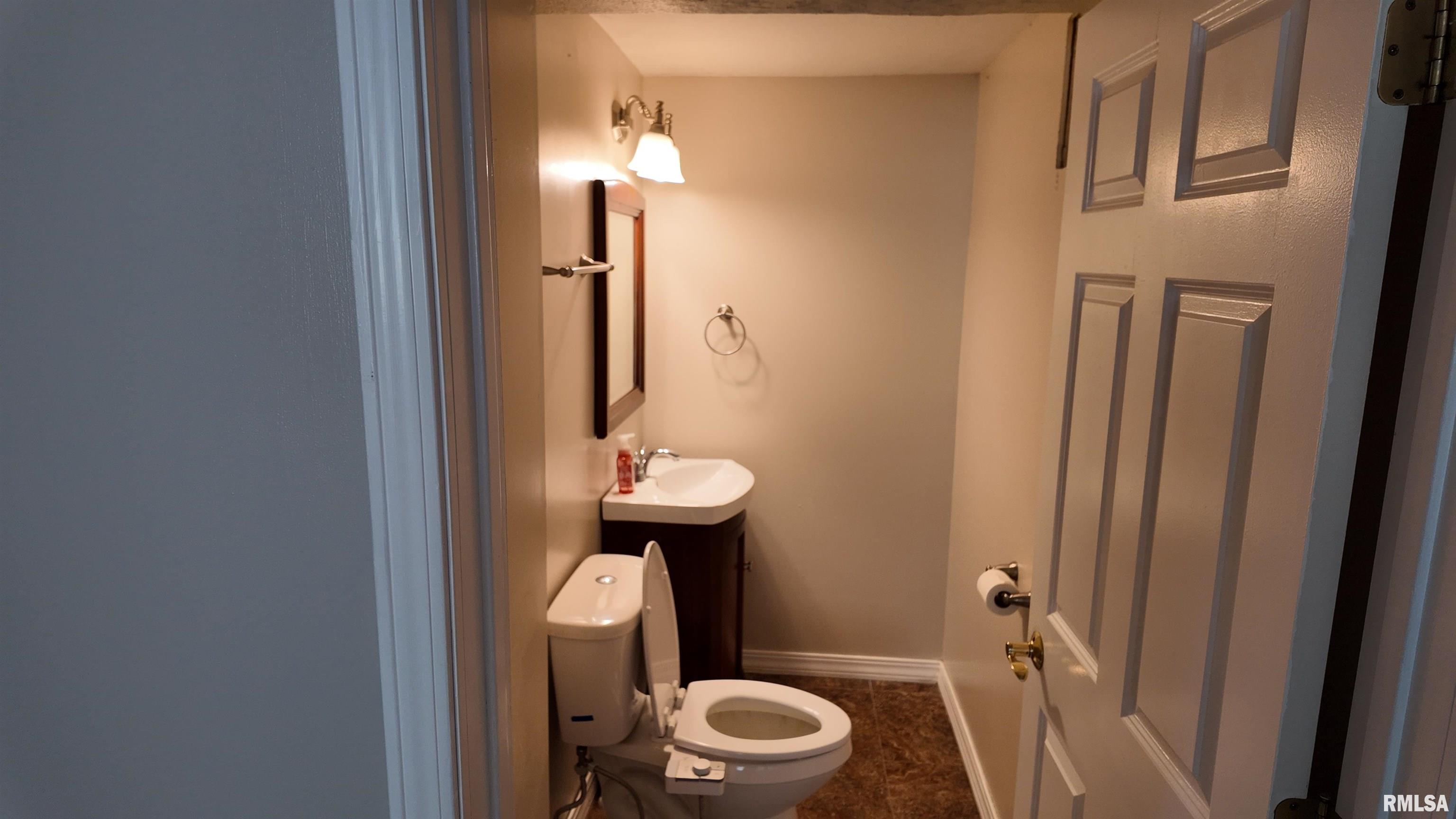 6345 North Randwick Road Peoria, IL 61615 - Photo 50 of 81 Gallery Image 50