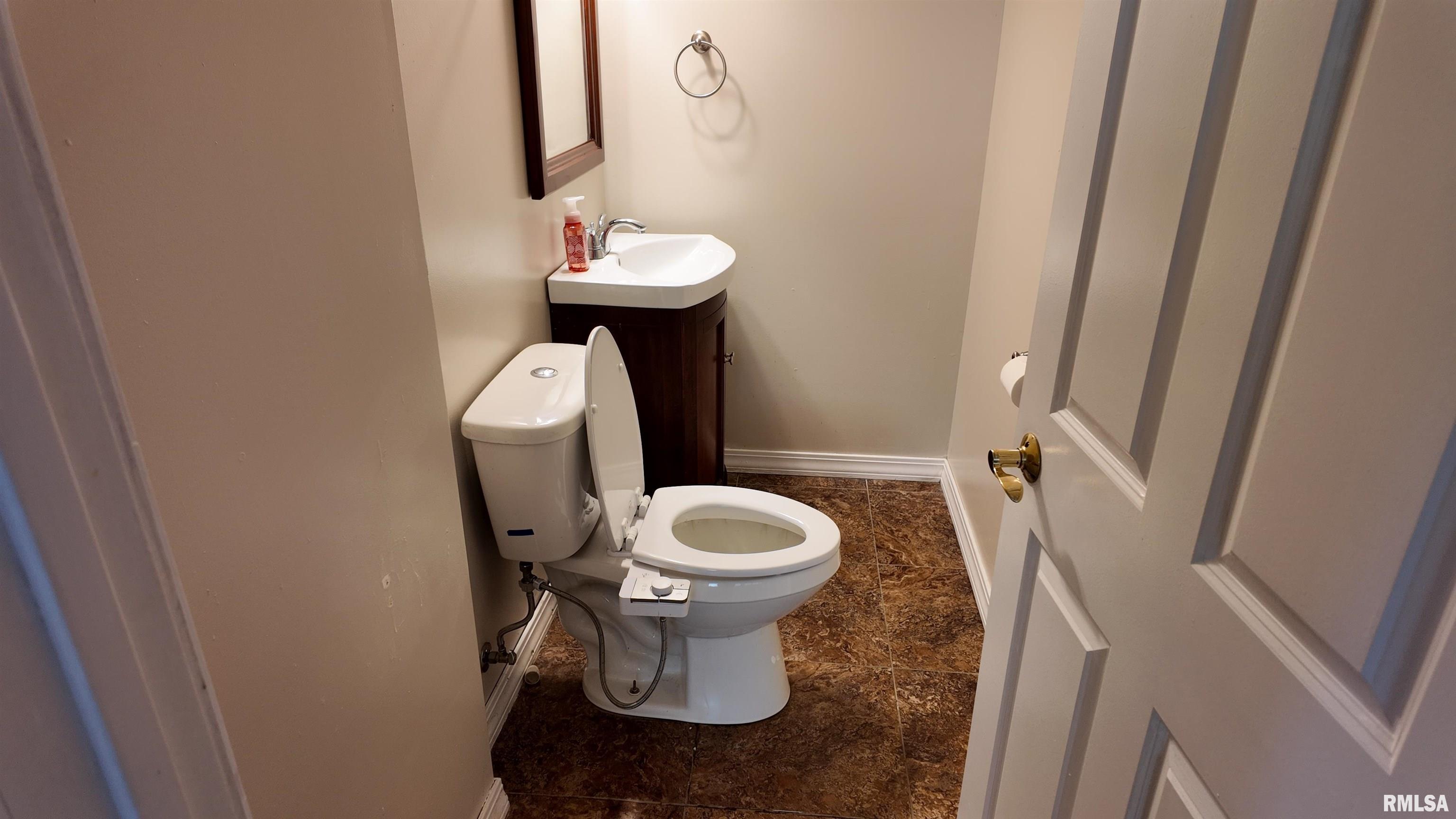 6345 North Randwick Road Peoria, IL 61615 - Photo 51 of 81 Gallery Image 51
