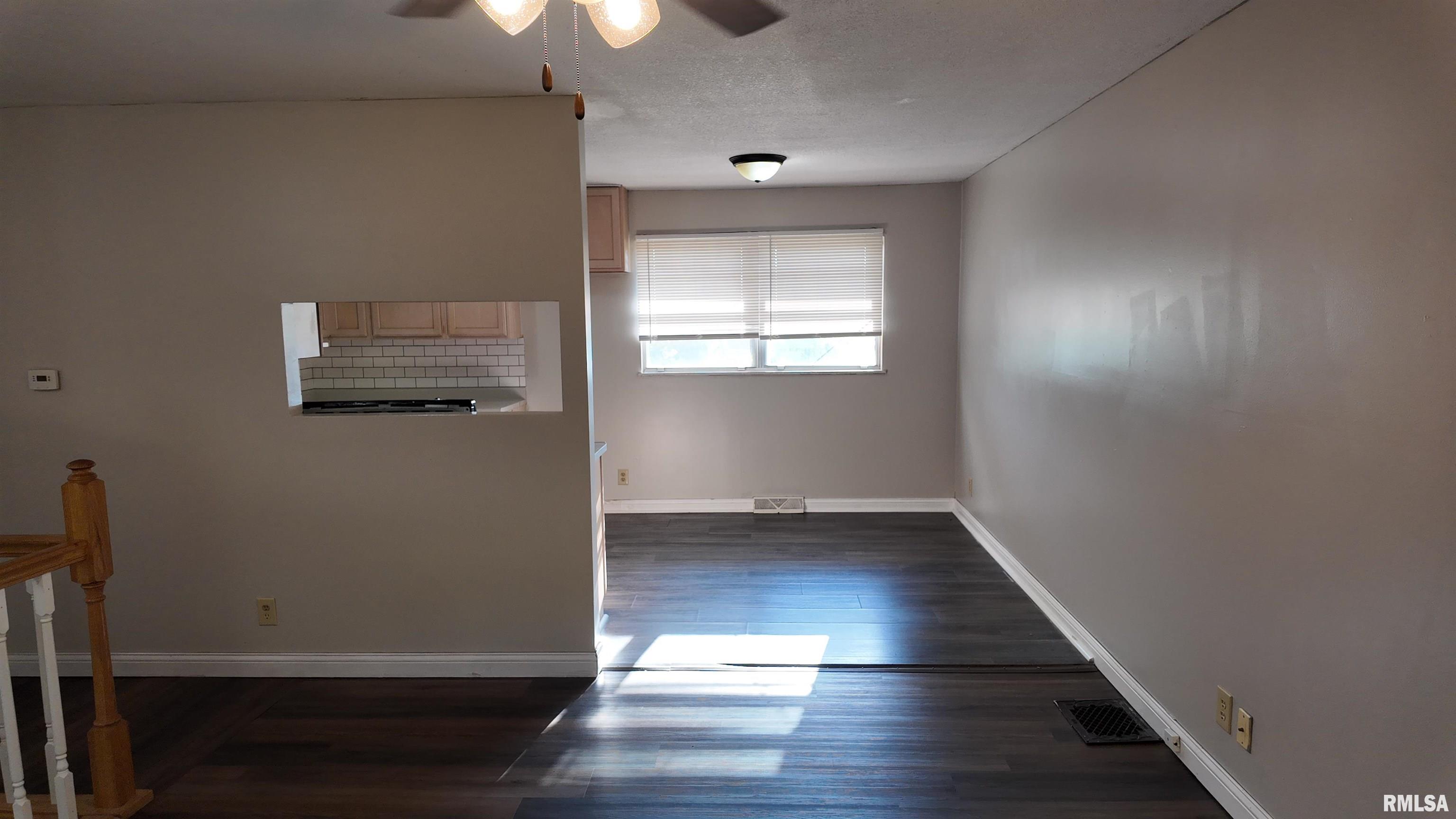 6345 North Randwick Road Peoria, IL 61615 - Photo 64 of 81 Gallery Image 64