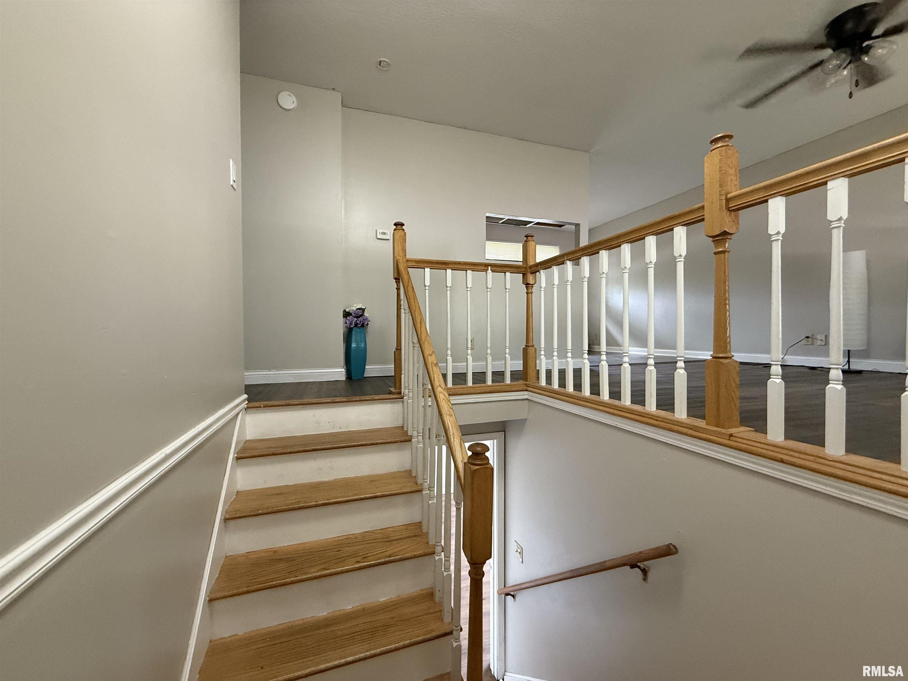 6345 North Randwick Road Peoria, IL 61615 - Photo 9 of 81 Gallery Image 9