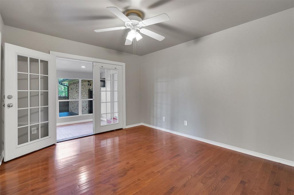 9856 Shoreview Road Dallas, TX 75238 - Photo 34 of 40