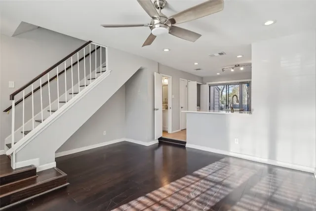 $200,000 | 11404 Walnut Ridge Drive, Unit 5, Austin, TX 78753