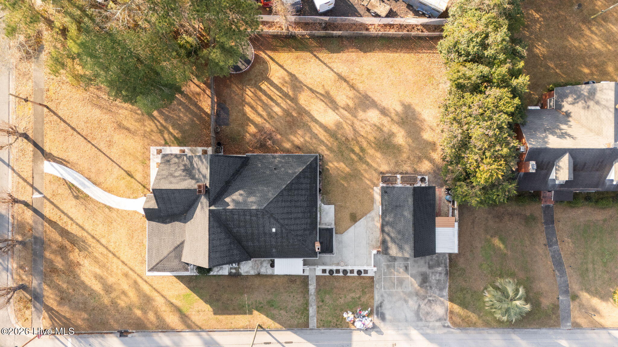 806 W Road Kinston, NC 28501 - Photo 11 of 54 11-web-or-mls-DJI_20260109094204_0085_D