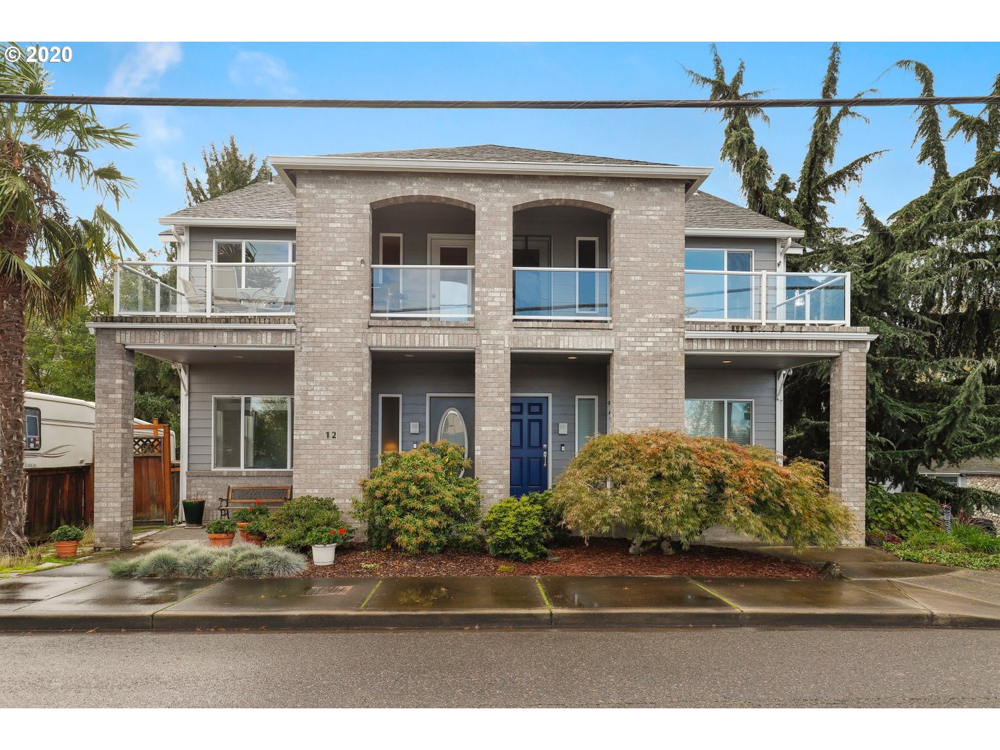 12 Northeast Bridgeton Road Portland, OR 97211 - Photo 1 of 31 Gallery Image 1