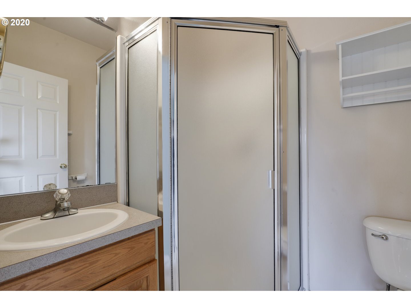 12 Northeast Bridgeton Road Portland, OR 97211 - Photo 15 of 31 Gallery Image 15