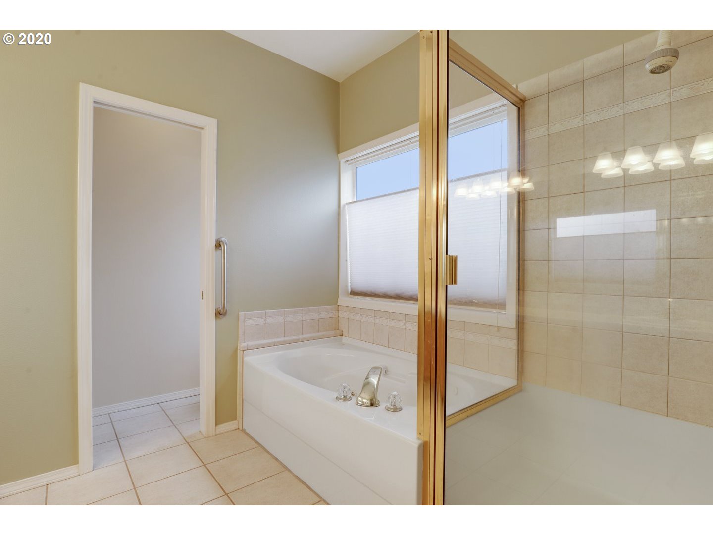12 Northeast Bridgeton Road Portland, OR 97211 - Photo 21 of 31 Gallery Image 21