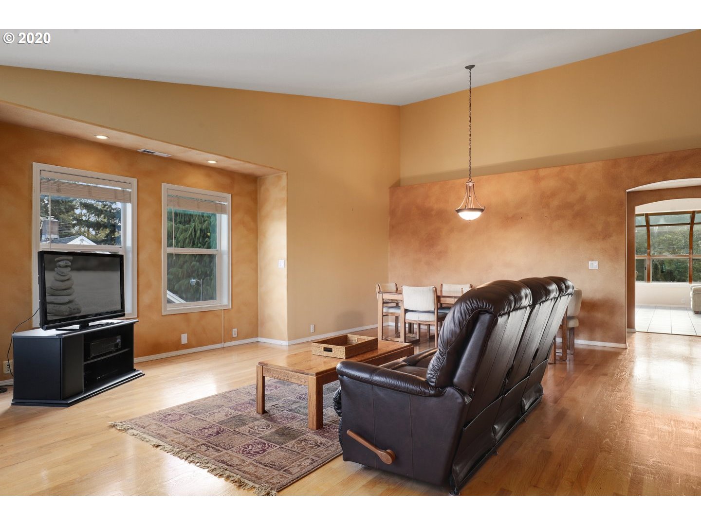 12 Northeast Bridgeton Road Portland, OR 97211 - Photo 5 of 31 Gallery Image 5