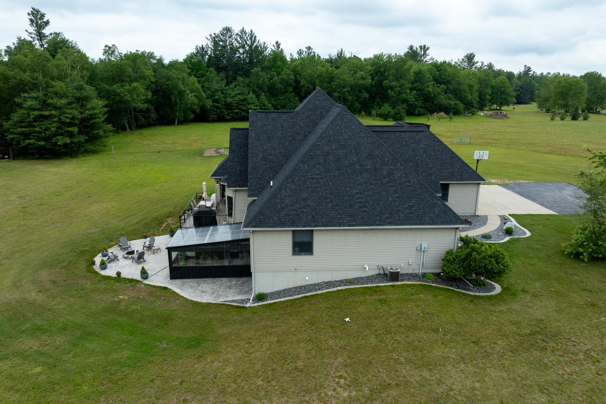 7667 West Pickard Road Mount Pleasant, MI 48858 - Photo 54 of 74 1947438-fd8a16ea-8cd8-45a6-b833-6afd0a315f6d.JPG