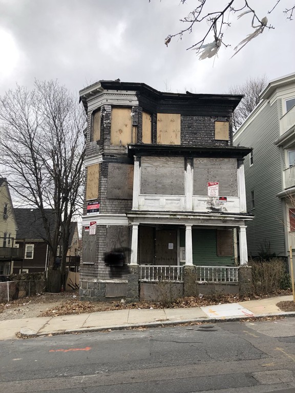 97 Mt Ida Road Boston, MA 02122 - Photo 16 of 20 Gallery Image 16