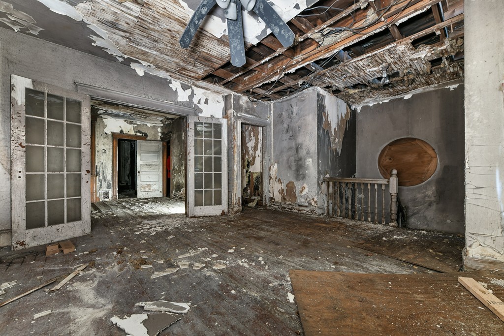 97 Mt Ida Road Boston, MA 02122 - Photo 3 of 20 Gallery Image 3