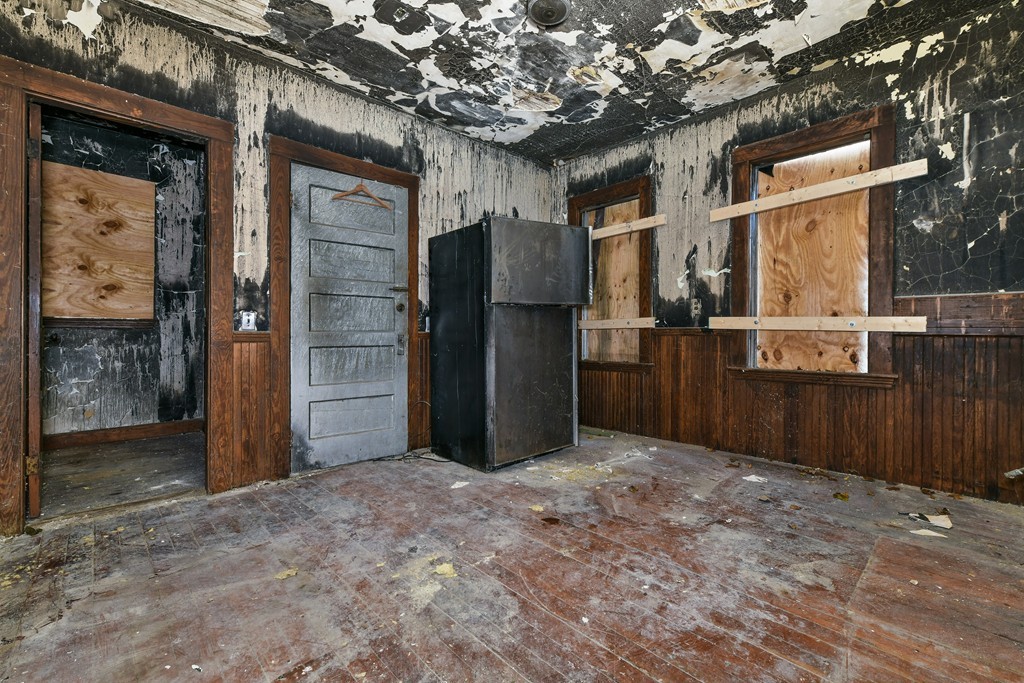 97 Mt Ida Road Boston, MA 02122 - Photo 8 of 20 Gallery Image 8