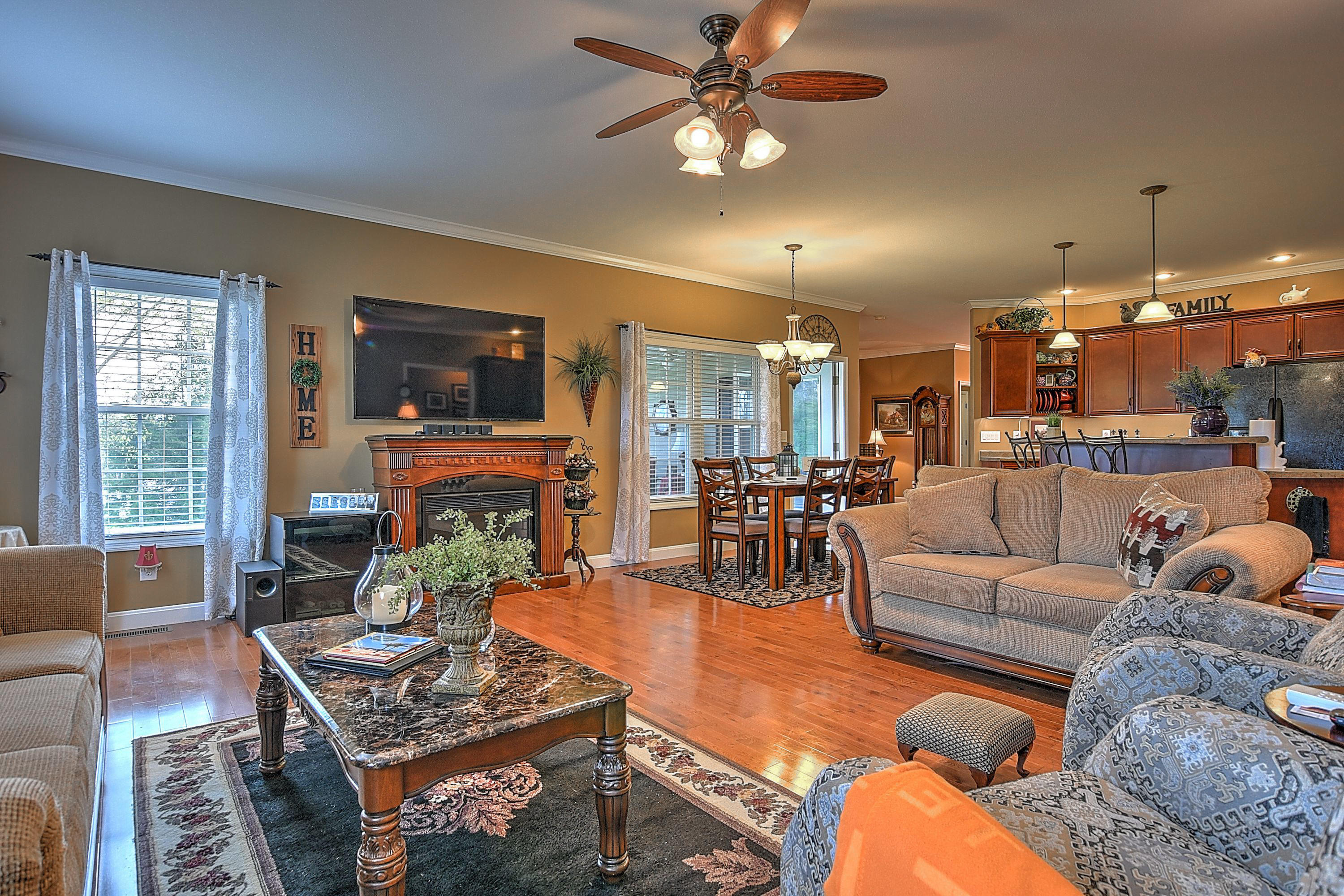 300 Walnut Grove Road Greeneville, TN 37743 - Photo 15 of 36 12