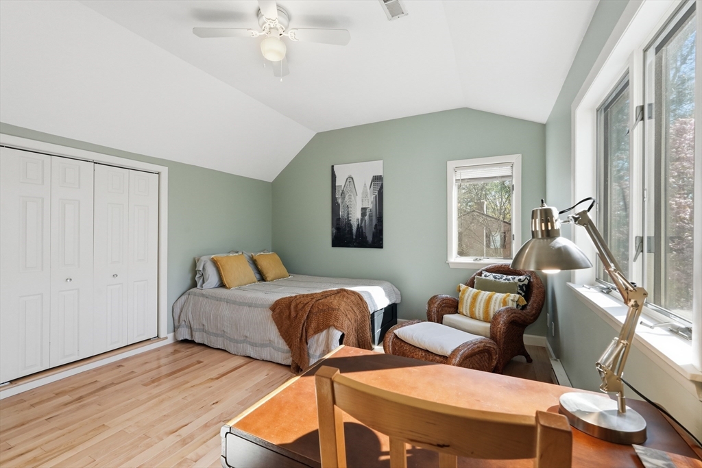 28 Trillium Way Amherst, MA 01002 - Photo 33 of 42