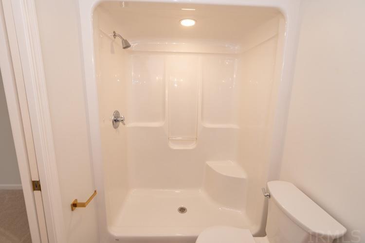 719 Mohawk Drive Nappanee, IN 46550 - Photo 19 of 36