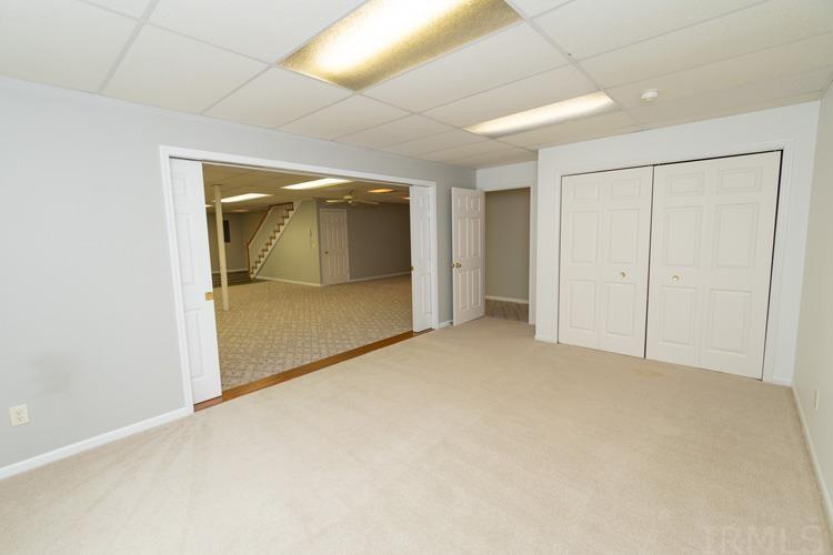 719 Mohawk Drive Nappanee, IN 46550 - Photo 31 of 36