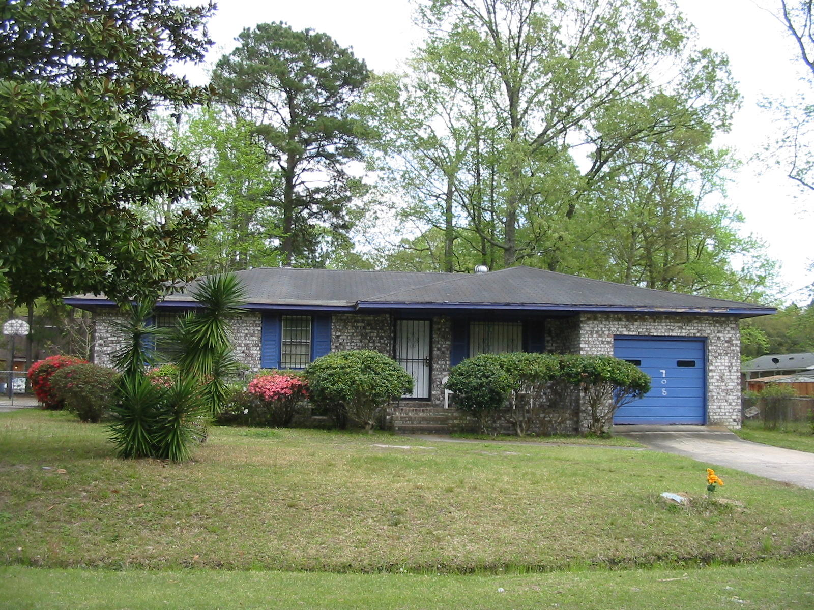 708 Hitching Post Road Charleston, SC 29414 - Photo 1 of 14 Great single level brick home