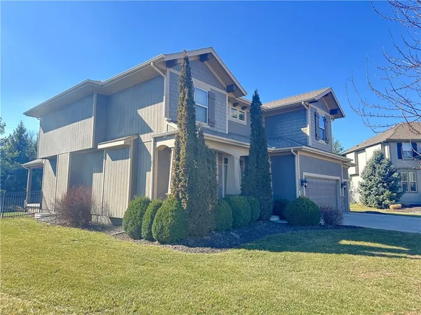 $699,900 | 15828 Hayes Street, Overland Park, KS 66221