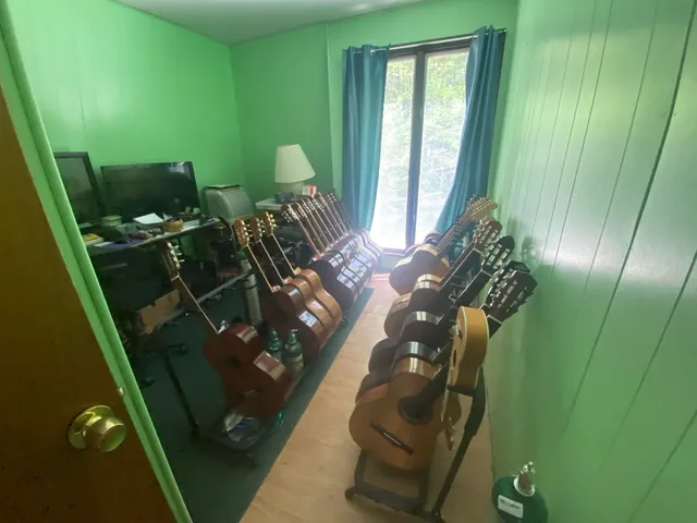 $255,000 | 121 Happy Haven Road, Wilmington, VT 05363